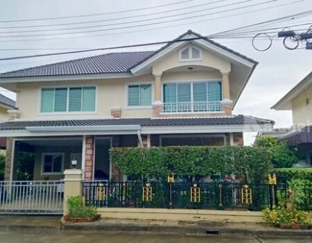 ขายบ้านพร้อมเข้า อยู่ในโครงการบ้านกาญจน์กนก 2 ใกล้ รร.Mill Hill