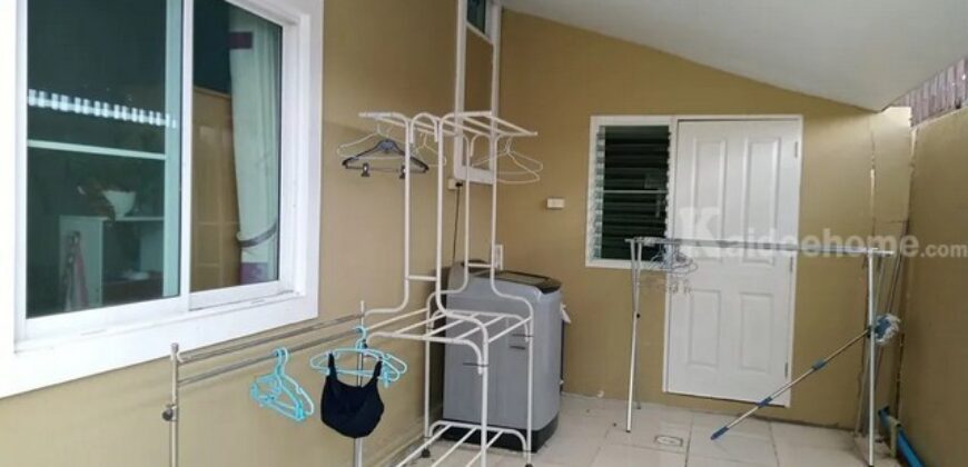 ขายบ้านพร้อมเข้า อยู่ในโครงการบ้านกาญจน์กนก 2 ใกล้ รร.Mill Hill