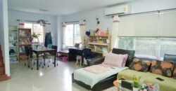 ขายบ้านพร้อมเข้า อยู่ในโครงการบ้านกาญจน์กนก 2 ใกล้ รร.Mill Hill