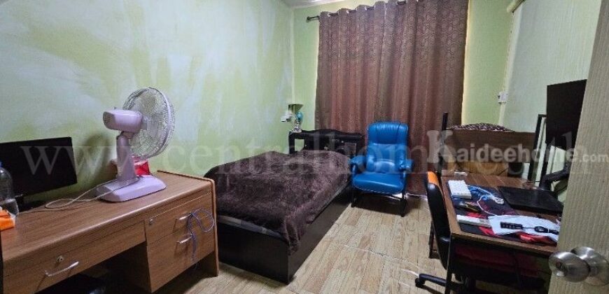 ทาวน์เฮ้าส์ บ้านธนารินทร์ ทาวน์โฮม 2 หลังริม