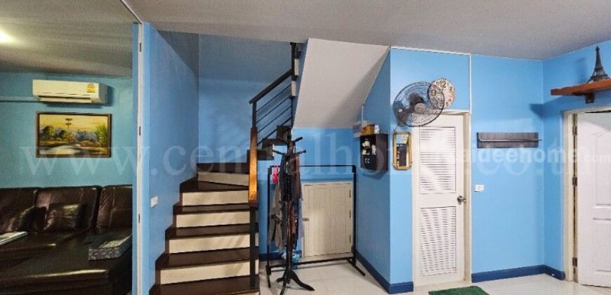 ทาวน์เฮ้าส์ บ้านธนารินทร์ ทาวน์โฮม 2 หลังริม