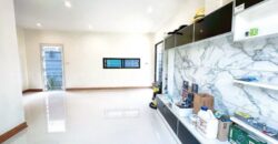บ้านแฝด เดอะ แกลเลอรี่ รัตนาธิเบศร์ – ราชพฤกษ์ บ้านสวย ราคาถูก