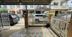 ทาวน์เฮ้าส์ บุศรินทร์ บ้านกล้วย-ไทรน้อย นนทบุรี ราคาถูกที่สุด ทำเลดี เนื้อที่กว้าง