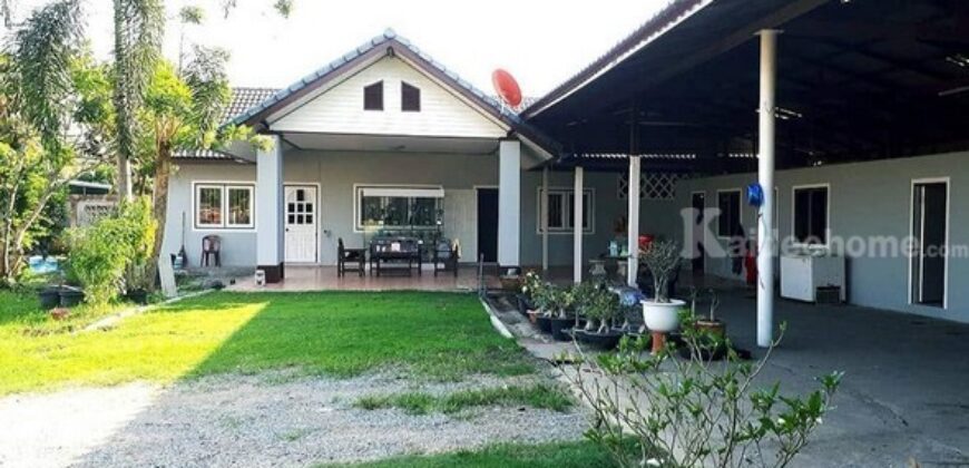 รหัสC7185 ให้เช่าและขายที่ดิน 8ไร่ครึ่ง พร้อมบ้านเดี่ยวอีก 1หลัง คลอง8 หนองเสือ ปทุมธานี