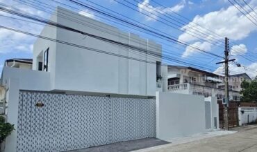 รหัสC7192 ขายบ้านเดี่ยว 2ชั้น ย่านนลาดพร้าวโชคชัย 4 บ้านรีโนเวทใหม่ Modern Private โดดเด่นไม่เหมือนใคร