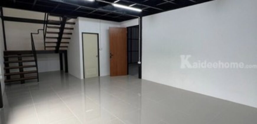 รหัสC7193 ให้เช่าโกดังพร้อออฟฟิศ ขนาด 250 ตารางเมตร ย่นลำลูกกา คลองสี่ ถนนพระองค์เจ้าสาย ปทุมธานี