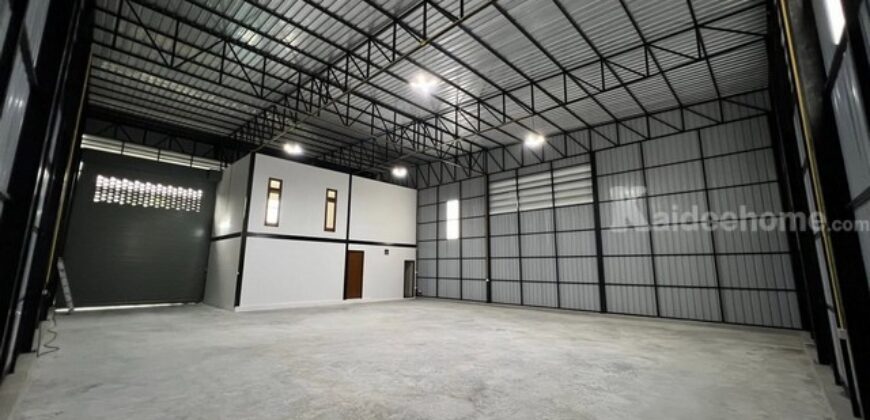 รหัสC7193 ให้เช่าโกดังพร้อออฟฟิศ ขนาด 250 ตารางเมตร ย่นลำลูกกา คลองสี่ ถนนพระองค์เจ้าสาย ปทุมธานี