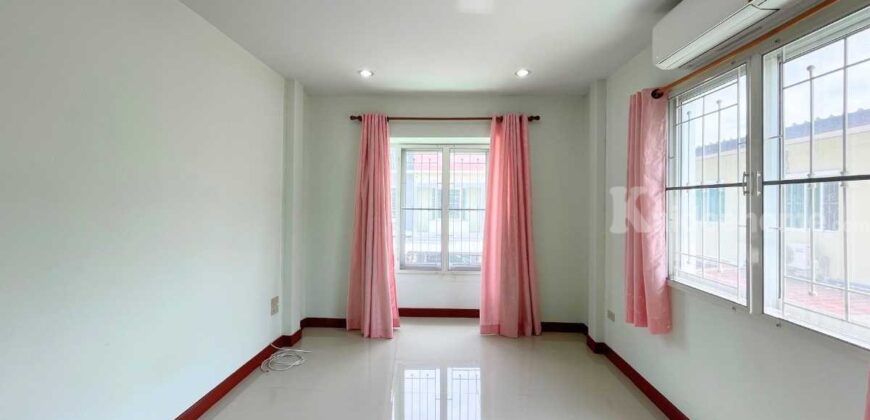 ทาวน์โฮม 2 ชั้น หมู่บ้านบัวทองธานี (ขนาด 24 ตร.ว.) หลังริม บางบัวทอง นนทบุรี : Buathong Thani