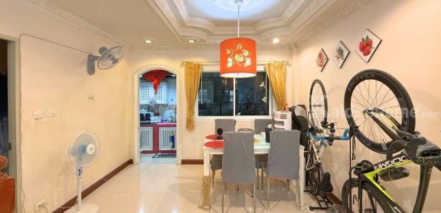 ขาย!! ทาวน์เฮ้าส์ หมู่บ้านรัชธานี7 สายไหม23/1 (หลังริม ขนาด 32 ตร.ว.) สภาพดีพร้อมเข้าอยู่ สายไหม กทม. : Ratchathanee 7