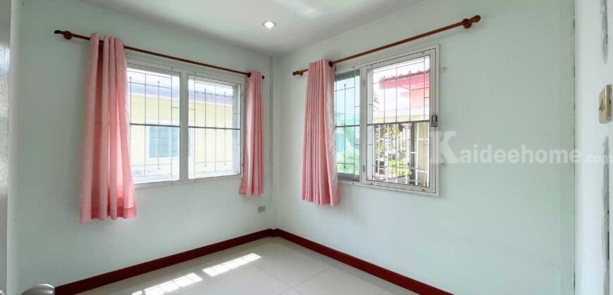 ทาวน์โฮม 2 ชั้น หมู่บ้านบัวทองธานี (ขนาด 24 ตร.ว.) หลังริม บางบัวทอง นนทบุรี : Buathong Thani