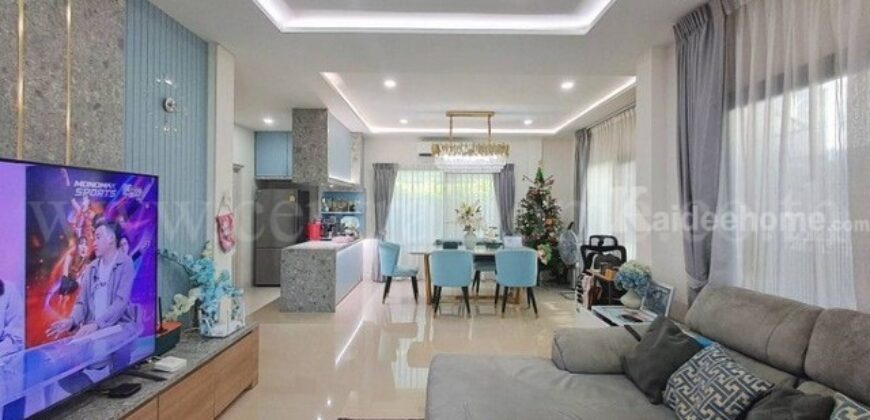 บ้านเดี่ยว เซนโทร บางนา – กิ่งแก้ว รวมเฟอร์นิเจอร์ บ้านสวย พร้อมอยู่ ราคาถูกสุดในโครงการ