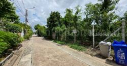 ที่ดิน 80 ตรว. ถมแล้ว หมู่บ้านเศรษฐกิจซอย44 ทำเลดี