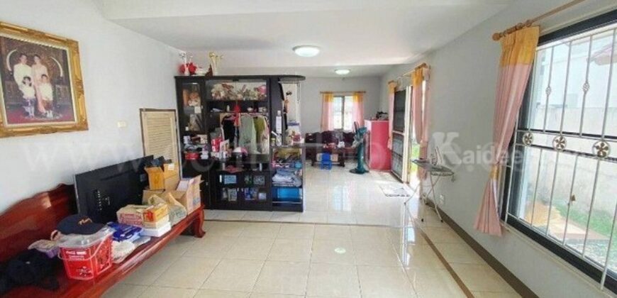 บ้านแฝด คันทรี่ปาร์ค 3 ทำเลดี ถนนข้าวหลาม ถูกสุดในโครงการ