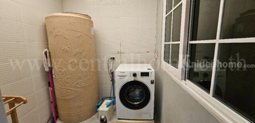 ทาวน์โฮม โกลเด้น ซิตี้ แจ้งวัฒนะ-เมืองทอง