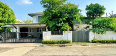 ขาย!! บ้านเดี่ยวหลังใหญ่ มัณฑนา วงแหวน–บางบอน พร้อมส่วนต่อเติมห้องทำงานหรือสตูดิโอ (ขนาด 101 ตร.ว.) บางบอน กทม. : Mantana Wongwaen-Bangbon โครงการคุณภาพจาก Land & Houses