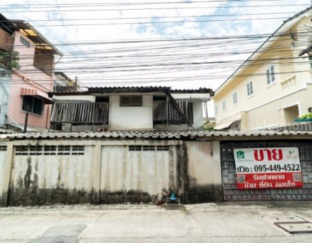Vายที่ดิน พร้อมสิ่งปลูกสร้าง 57 ตรว. หมู่บ้านพรสว่างนิเวศน์ 14 สุขุมวิท 111