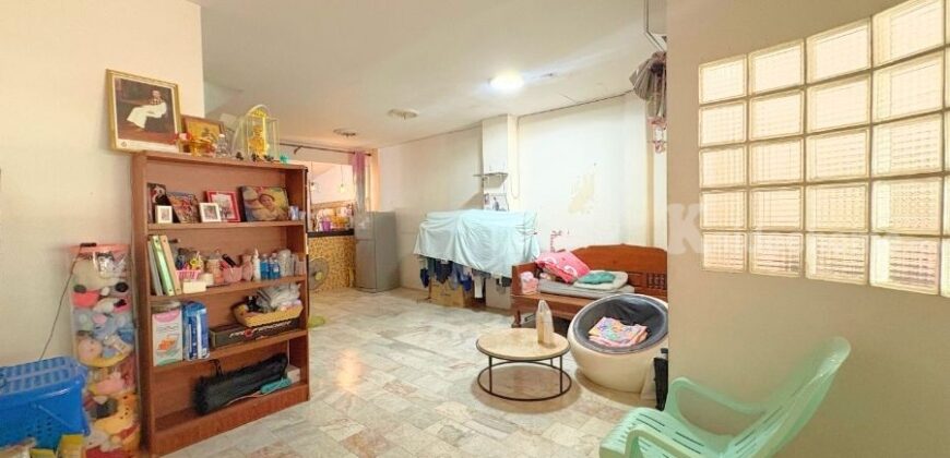 ขาย!! ทาวน์โฮม หมู่บ้าน ศุภากร (ขนาด 18 ตร.ว.) ถนนบางกรวย-ไทรน้อย นนทบุรี : Baan Supakorn