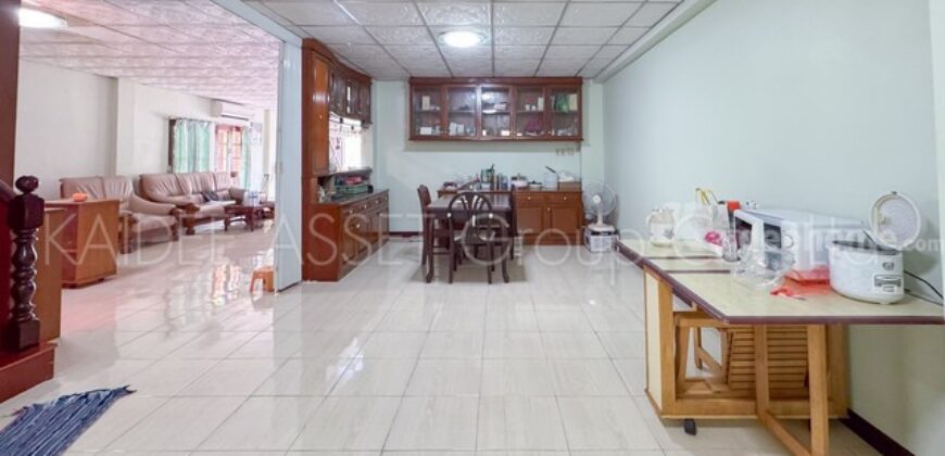 หมู่บ้าน สินทวี สวนธน 2 บ้านเดี่ยว ซอย ประชาอุทิศ 76 ขายถูก