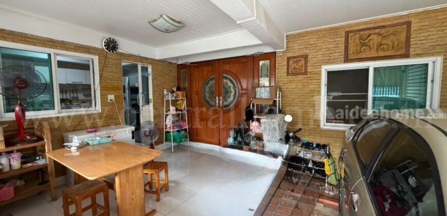 บ้านพร้อม อพาร์ตเม้นท์ ใน นิคมอุตสาหกรรม นวนคร ซอยไทยธานี 12
