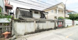 Vายที่ดิน พร้อมสิ่งปลูกสร้าง 57 ตรว. หมู่บ้านพรสว่างนิเวศน์ 14 สุขุมวิท 111