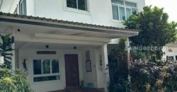 รหัสC7216 ขาย ให้เช่าบ้านเดี่ยว 2 ชั้น หมู่บ้านรัตนวรรณ2 ลำลูกกาคลอง4 ถนนไสวประชาราษฎร์ ใกล้ตลาดลาดสวาย