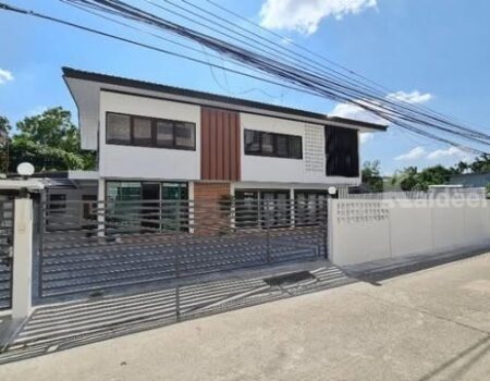 รหัสC7214 ให้เช่าบ้านเดี่ยว 2ชั้น เนื้อที่ 92 ตรว. ย่านโชคชัย4 ลาดพร้าววังหิน เสนานิคม ใกล้เลียบด่วน เหมาะอยู่อาศัยและทำโฮมออฟฟิศ