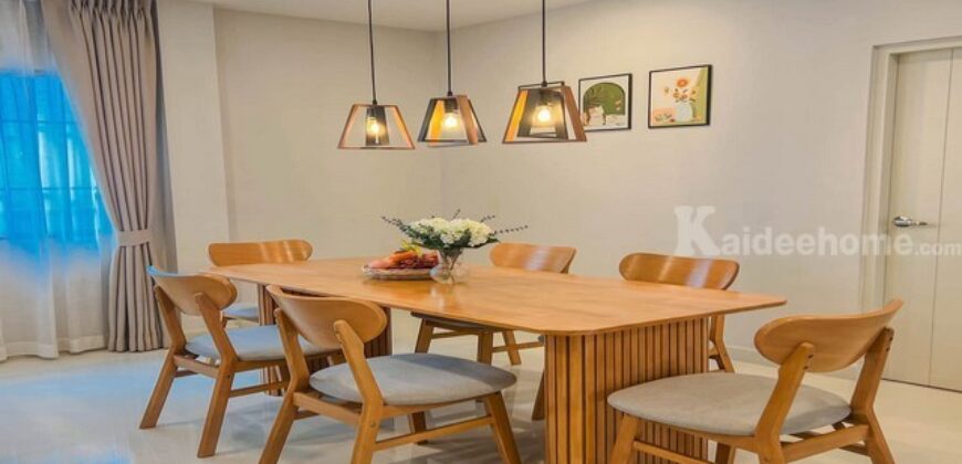รหัสC7221 ให้เช่าบ้านเดี่ยว 2ชั้น หมู่บ้าน Centro Bangna บ้านตกแต่งสวยบิ้วอินครบ พร้อมอยู่