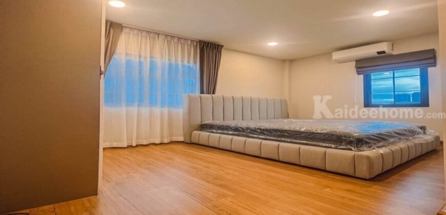 รหัสC7221 ให้เช่าบ้านเดี่ยว 2ชั้น หมู่บ้าน Centro Bangna บ้านตกแต่งสวยบิ้วอินครบ พร้อมอยู่