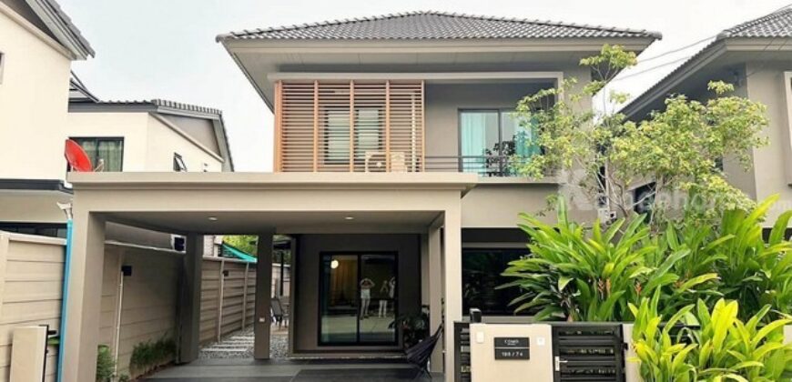 รหัสC7236 ให้เช่าบ้านเดี่ยว 2ชั้น หมู่บ้านAreeya Como Botanica บางนา 1 บ้านตกแต่งพร้อมอยู่