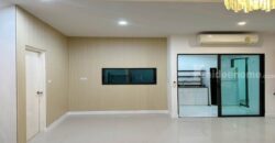 รหัสC7237 ให้เช่าทาวน์โฮม 2ชั้น หลังมุม โครงการ Pleno สุขุมวิท-บางนา ตกแต่งพร้อมอยู่