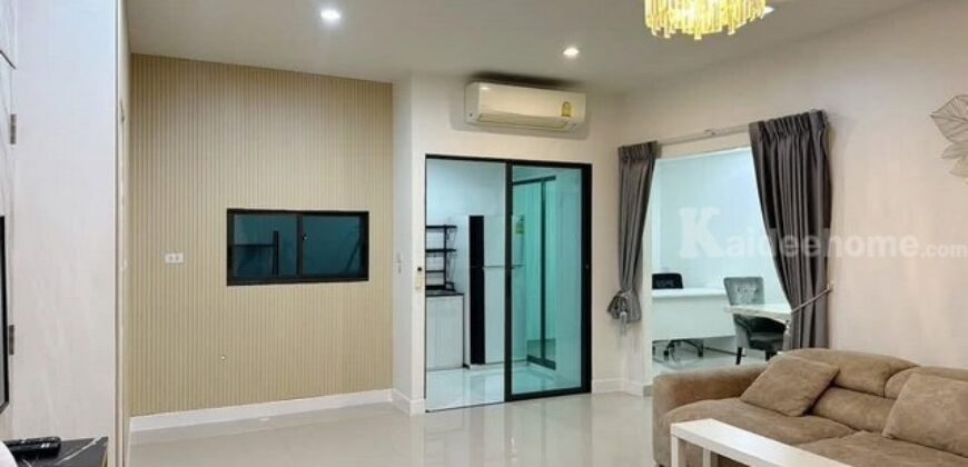 รหัสC7237 ให้เช่าทาวน์โฮม 2ชั้น หลังมุม โครงการ Pleno สุขุมวิท-บางนา ตกแต่งพร้อมอยู่
