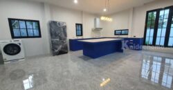 รหัสC7242 ให้เช่า ขายบ้านพลูวิลล่า 3ชั้น Luxuly Pool villa ทำเลสุขุมวิท ใกล้ BTS บางจาก