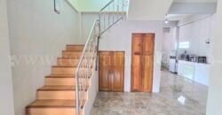 บ้านเดี่ยว 2 หลังสร้างติดกัน ราษฎร์อุทิศ 50 กรุงเทพ ขายขาดทุน