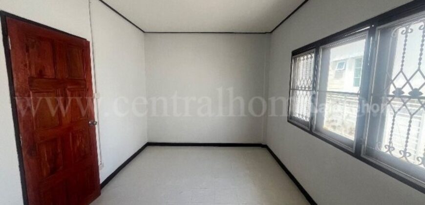 ทาวน์เฮ้าส์ นครทองปาร์ควิว 2 รีโนเวทใหม่ทั้งหลัง บ้านสวย ราคาถูก