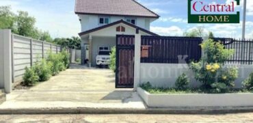 บ้านเดี่ยว 2 หลังสร้างติดกัน ราษฎร์อุทิศ 50 กรุงเทพ ขายขาดทุน