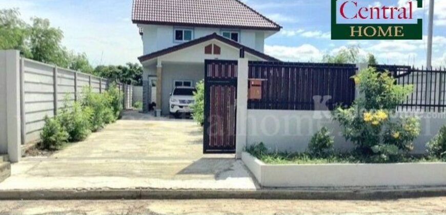 บ้านเดี่ยว 2 หลังสร้างติดกัน ราษฎร์อุทิศ 50 กรุงเทพ ขายขาดทุน