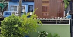 ทาวน์เฮ้าส์ 2 ชั้น หมู่บ้าน ชาวฟ้าลำลูกกา-คลอง2 พร้อมอยู่ ทำเลดี ราคาถูกสุดในโครงการ