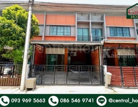 ทาวน์โฮม หมู่บ้าน สิริเพลส นวนคร (ติดโรงเกลือ) พร้อมอยู่ราคาถูกมาก