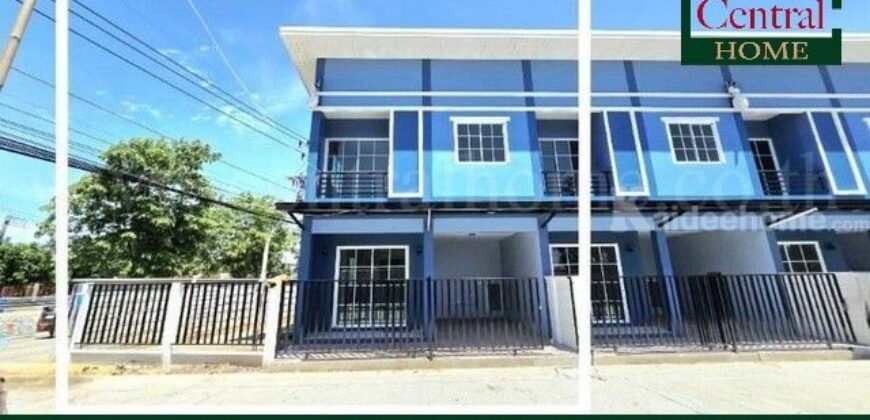 ทาวน์โฮม หลังริมติดถนน โครงการถนนเลียบคลองบางเดื่อ (ซอยวัดไพร่ฟ้า) บ้านสวย