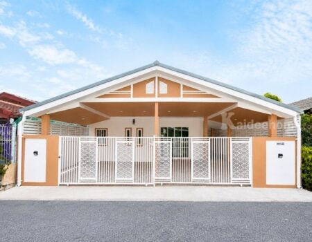 ขายบ้าน หมู่บ้านทหารกองหนุน พระยาสุเรนทร์ 28 ใกล้ตลาด, แฟชั่นไอส์แลนด์, รถไฟฟ้า โทร 094-9974744