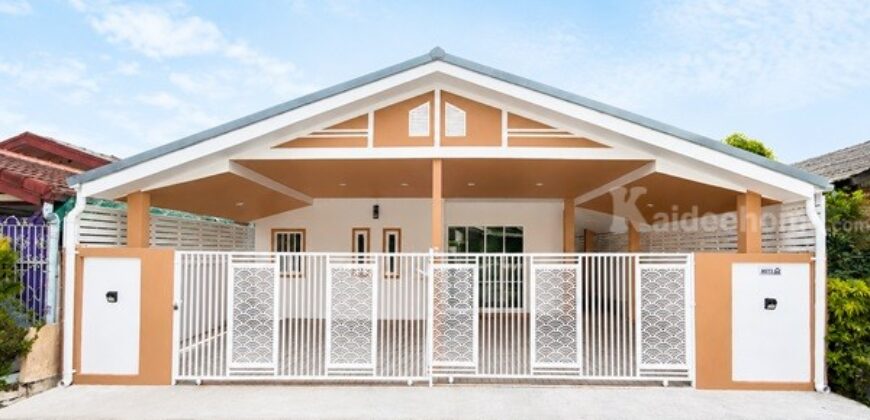 ขายบ้าน หมู่บ้านทหารกองหนุน พระยาสุเรนทร์ 28 ใกล้ตลาด, แฟชั่นไอส์แลนด์, รถไฟฟ้า โทร 094-9974744