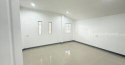 ขายบ้าน หมู่บ้านทหารกองหนุน พระยาสุเรนทร์ 28 ใกล้ตลาด, แฟชั่นไอส์แลนด์, รถไฟฟ้า โทร 094-9974744