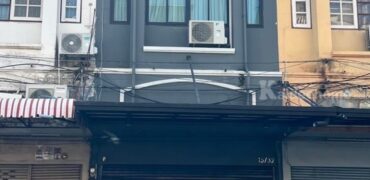 อาคารพาณิชย์ ตึกแถวให้เช่า 3 ชั้นครึ่ง หมู่บ้านกัญญาเฮ้าส์ ซอยด่านสำโรง62 โทร 0974563645