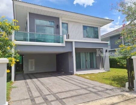 ขาย/ให้เช่า บ้านเดี่ยว 2 ชั้น หมู่บ้านเพอร์เฟคเพลส พระราม 9-กรุงเทพกรีฑา ทำเลดีมาก โทร 098-428-2935