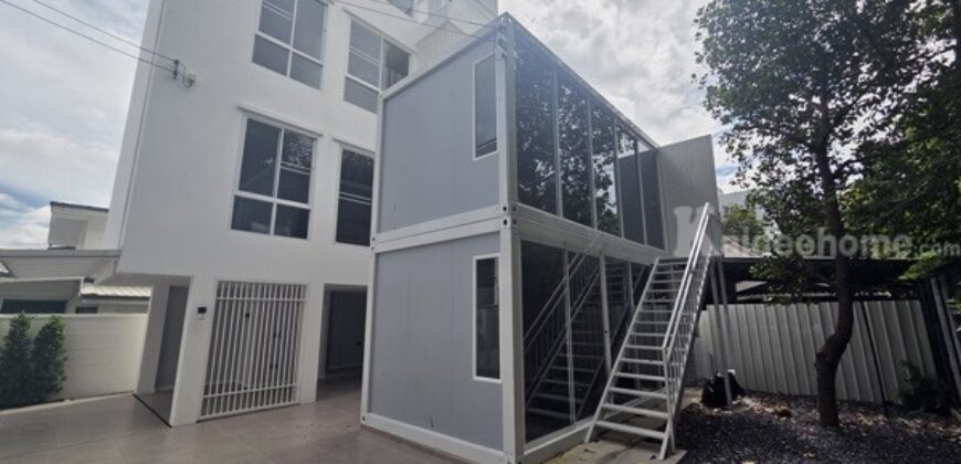 ขาย/เช่า โฮมออฟฟิศ 4 ชั้น สร้างใหม่ ซอยลาดพร้าววังหิน 32 แยก 6 ทำเลศักยภาพ เดินทางสะดวก โทร 0875170636