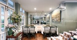 บ้านเดี่ยว 2 ชั้น 2 หลัง มีร้านอาหาร | 179 ตรว. | พื้นที่ใช้สอย 500 ตรม. | 5 นอน | 6 น้ำ | จอดรถ 2 คัน | ห้องอเนกประสงค์ชั้น1 ห้องทำงาน | ห้องแม่บ้าน 2 ห้องน้ำแม่บ้าน 2