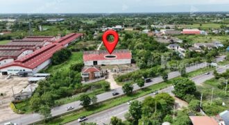 ขายที่ดินพร้อมบ้าน ติดถนนเพชรเกษม อ.บ้านโป่ง จ.ราชบุรี พิ้นที่ 26-0-88 ไร่