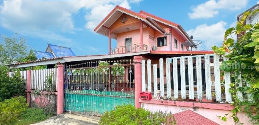 บ้านสร้างเอง ซอยวัดส้มเกลี้ยง ถ.อัจฉริยะพัฒนา2 บางกรวย (หน้าบ้านไม่ชนหลังอื่น พื้นที่กว้าง จอดรถได้ 3 คัน)
