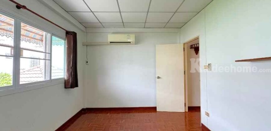 นนท์ทิวา การ์เด้น ติวานนท์-ปากเกร็ด37 ตรงข้าม รร.พระหฤทัยนนทบุรี ใกล้แยกสวนสมเด็จฯ ศรีสมาน : Nontiwa Garden
