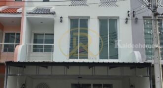 ขายทาวน์โฮม 3 ชั้น สไตล์โมร็อคโค “Villa Maroc บางแสน”
